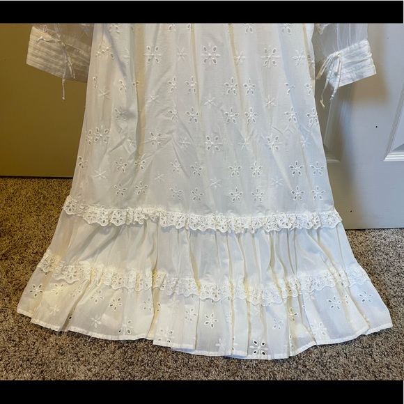 For love and lemons neutrals white lace dress  size medium - Picture 7 of 17